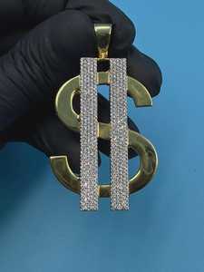 จี้รูปสัญลักษณ์ดอลลาร์ประดับเพชรโมอิสซาไนต์ VVS สไตล์ฮิปฮอปสำหรับผู้ชาย แร็ปเปอร์ จี้แบบ Bust Down เงินแท้ 925 ชุบทอง - Product Image 2