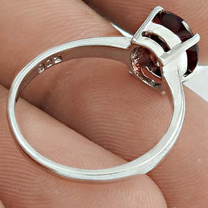 Brilliant Oval Cut Natural Garnet Gemstone <b>Ring</b> With Four Claws Setting 925 Sterling <b>Silver</b> <b>Solitaire</b> Bohemian <b>Ring</b> For Women - Product Image 4
