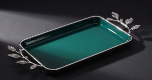Plateau de service rectangulaire de luxe vert foncé émaillé avec poignées en forme de branche argentée, plat en métal pour table basse et décoration de salon - Product Image 4