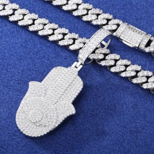Colgante Mano de Hamsa - Colgante de Moissanita de Plata 925, Colgante Hip Hop Totalmente Incrustado, Colgante de Moissanita Totalmente Cubierto de Piedras de Plata 925 - Product Image 4