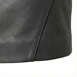 Jupe crayon mini en cuir taille haute pour femme avec fermeture éclair et poches latérales, style motard, couleur unie, toutes saisons - Product Image 6