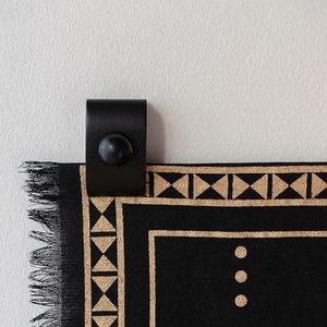 Set of 4 <b>Quilt</b> Hangers for Wall Display Wooden Fabric Blanket Tapestry Hanging Clips for Home Decor - Product Image 4