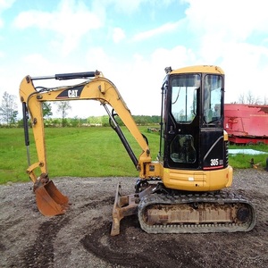 Miniexcavadora 305 CR de 45 HP, Compacta, Hidráulica, con Cucharón de 0.02m, 1500kg, Construcción Robusta, Operación Eficiente - Product Image 1