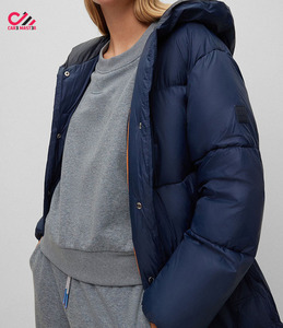 Chaqueta Larga Acolchada de Invierno para Mujer, con Capucha, Cierre de Cremallera, Color Sólido, Relleno de Poliéster, Abrigo Grueso - Product Image 6