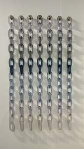 Escultura de pared con cadena de eslabones de resina de diseño único, degradado de color, acrílico, decoración de arte interior para sala de estar o pasillo. - Product Image 3