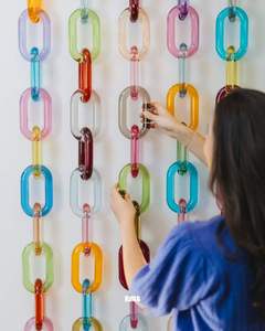 Moderna Escultura Decorativa de Pared con Cadena de Resina Colorida, para Decoración de Interiores de Lujo, Sala de Estar, Pasillo - Product Image 1