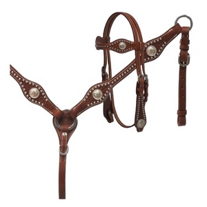 Ensemble de col et de poitrine en cuir de vache, 100% cuir de vache occidental fait à la main, de haute qualité, avec clou et concho, vente en gros - Product Image 1