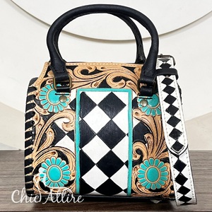 Sac de voyage de luxe fait main le plus vendu, modèle Mini Speedy, en cuir floral gravé à la main, noir et blanc à carreaux, pour femme - Product Image 1