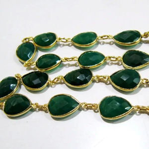 Chaîne de connecteurs en onyx vert naturel, forme poire, facettée, 10x15mm - Product Image 3