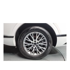 Genesis GV80 2.5T 2024, Gasolina, 2WD, con Caja de Cambios Automática, Asientos de Cuero, Cámara Trasera, 44,357 km, Volante a la Izquierda - Product Image 5