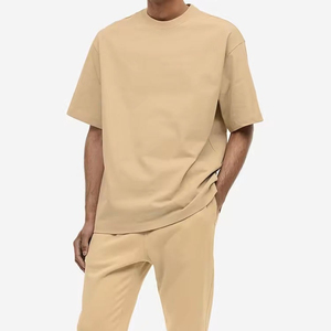 T-shirt surdimensionné personnalisé pour homme, style streetwear, 100 % coton épais, épaules tombantes, 250 g/m², grande taille, t-shirt lourd pour homme - Product Image 5