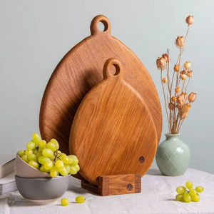 Grande planche à découper en bois avec une poignée en bois de manguier et une rainure pour trancher la viande, le pain, le fromage, les fruits et les légumes frais. - Product Image 1