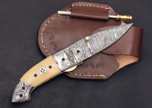 Couteau pliant multifonction en acier Damas Viking Art, 7,5 pouces, manche en os avec étui en cuir - Product Image 6