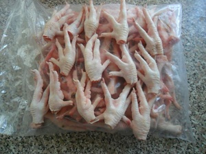 Best Quality Frozen Chicken Paws Organic Halal Certified Bulk Packed with Vitamins Fat and Wing Parts for Sale Austria - Product Image 5