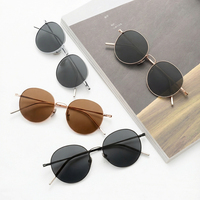 Lunettes de soleil personnalisées, demi-titane, polarisées, durables, confortables, idéales pour les voyages, lunettes de soleil tendance pour hommes, marque de luxe.