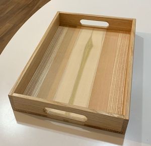Plateau de service moderne et élégant en bois d'acacia écologique, motif uni, personnalisable avec logo certifié pour hôtels de luxe et cadeaux promotionnels - Product Image 4