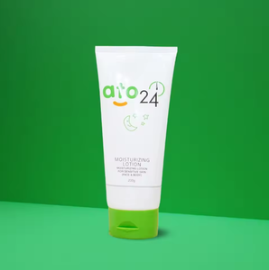 Lotion hydratante Ato24 de Dong Sung Pharmaceutical 200mL pour peaux sensibles, soin du corps, utilisation nocturne, sans parfum, céramide - Product Image 1