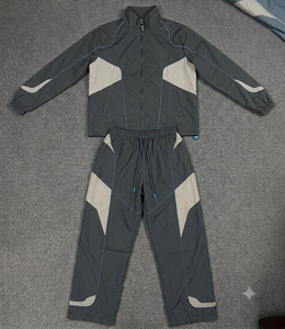Ensemble de survêtement unisexe à manches longues avec fermeture éclair, col montant sportif, couleur unie, polyester, coupe régulière pour adulte, idéal pour l'automne - Product Image 6