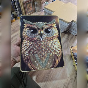 Marco de Arte de Pared de Resina Hecho a Mano con Diseño de Caballos Corriendo Coloridos y Piedra Pirita, Marco Decorativo para Decoración del Hogar - Product Image 2