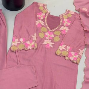 Conjunto Étnico Listo para Usar, Completamente Cosido, Sharara Palazzo con Top y Dupatta, Satén Natural Pesado con Bordado de Lentejuelas, Largo hasta el Suelo - Product Image 5