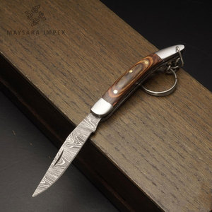 Couteaux pliants en acier Damas faits à la main sur mesure en gros, porte-clés couteaux pliants de poche - Product Image 6