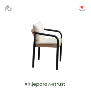 Fauteuil en rotin moderne avec coussin, mobilier d'extérieur, design contemporain, fabriqué en Indonésie - Product Image 3