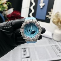 Montre analogique-numérique sertie de diamants, bracelet en caoutchouc bleu, lunette en moissanite, boîtier argenté, montre hip-hop pour femme