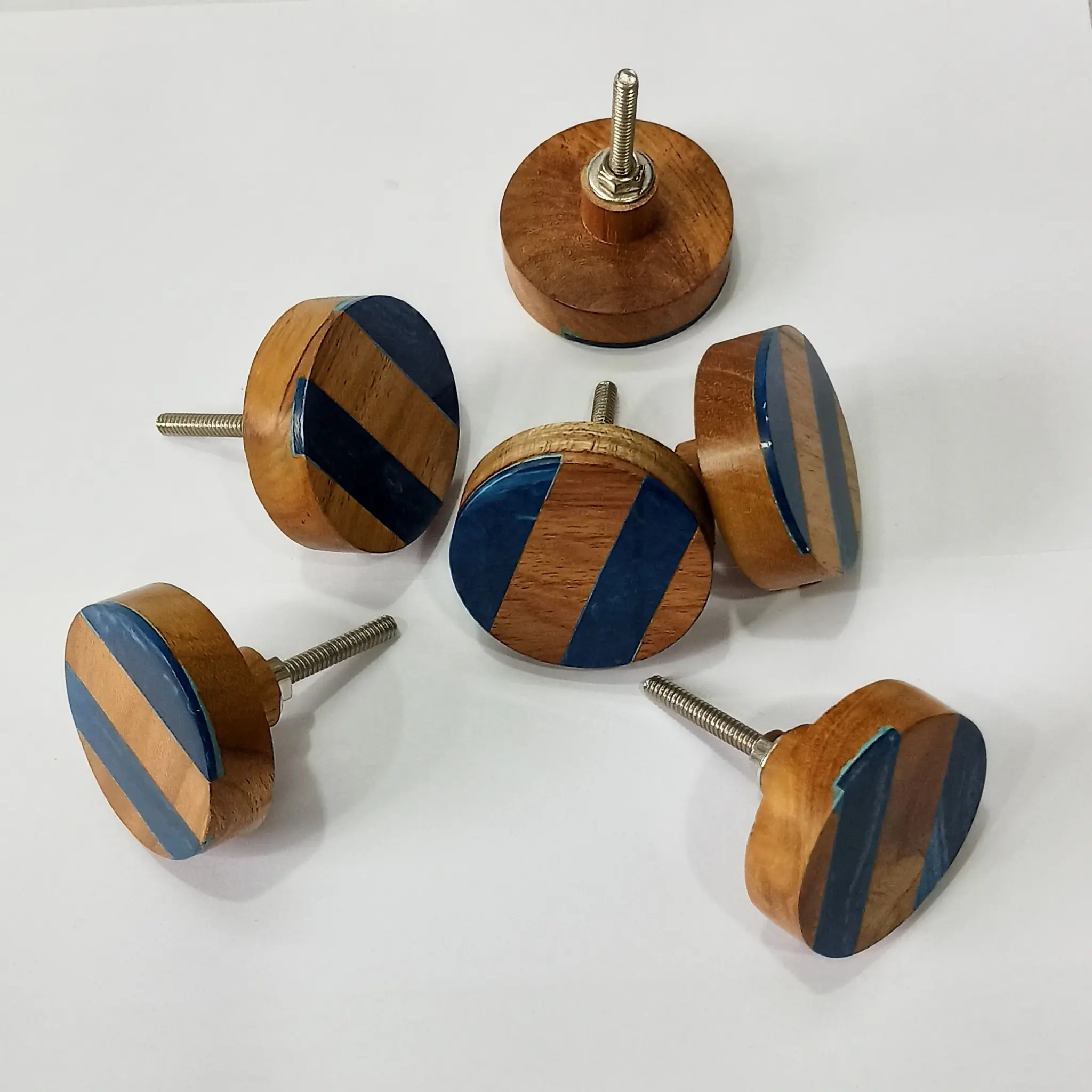 Beste Qualität Runde Form Holz Schublade Knopf Hand gefertigte Tür knauf Schrank Zug griff Hand gefertigte Knöpfe von Vintage Craft