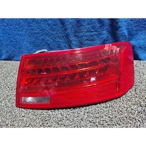 Luz Trasera Derecha Usada A5 8T8945096F - Product Image 2