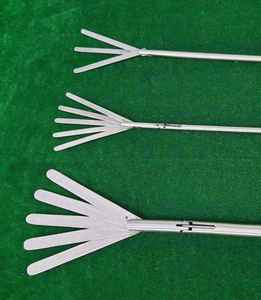 Retractor Quirúrgico Manual Reutilizable de Acero Inoxidable Multiusos Metal Med Professional (Tres Hojas) - Set de Instrumentos con Certificación CE - Product Image 4