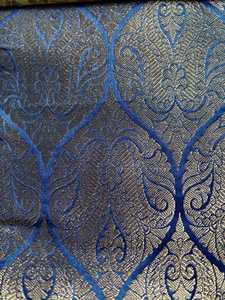 Tissu Jacquard Brodé Floral Bleu Texturé pour Robes, Rideaux et Décoration - Product Image 3