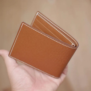 Cartera de cuero para hombre con logotipo personalizado, billeteras delgadas RFID, proveedor mayorista, calidad premium de exportación, a la venta a un precio razonable. - Product Image 1