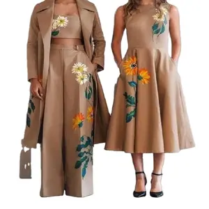 Lanterne élégante et décontractée à la mode pour l'été robes Boho pour femmes robe Maxi de plage de Bohème à imprimé floral en mousseline de soie personnalisée - Product Image 1