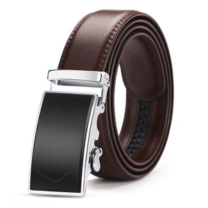 Cinturón Formal de Cuero Vacuno con Hebilla Rectangular Automática, Acabado Plateado, Duradero, Color Marrón Sólido - Product Image 1