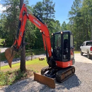 Mini-excavatrice Kubota KX040-4 avec moteur et boîte de vitesses - Puissance compacte 4170 kg, 1000-2500 heures pour applications polyvalentes - Product Image 3