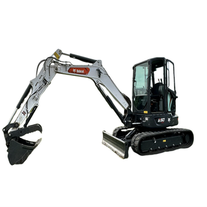 Mini-excavatrice sur chenilles E50 de haute qualité avec cabine fermée, hydraulique auxiliaire et godet GP, service client 24h/24 - Product Image 1