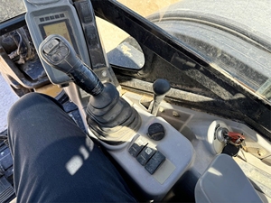 Excavatrice Contractor Trusted 60G en excellent état de fonctionnement - Product Image 6