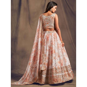 Organza blanc imprimé floral Festival Lehenga Choli - Product Image 2
