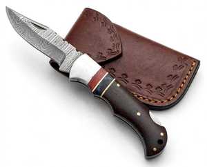 Couteau de poche pliant artisanal en acier Damas de la marque Iron Crown Forge OEM, manche en bois dur multicolore, lame à pointe tombante, 20 cm de longueur totale - Product Image 4