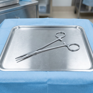 Porte-aiguille chirurgical professionnel de haute qualité Neivert, 14 cm, pointe large, en acier inoxydable - Product Image 3