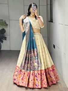 Lehenga de Seda Paithani Festiva con Dupatta en Contraste - Product Image 4