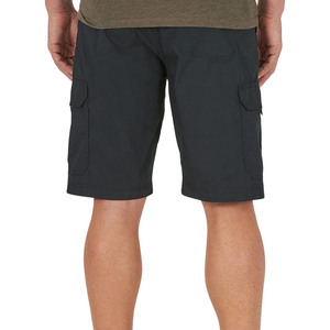 Shorts d'été décontractés pour hommes, conçus avec des matériaux légers, offrant confort, liberté et facilité d'entretien lors des journées ensoleillées - Product Image 5