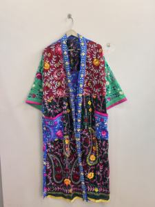 Venta al por mayor de Kimonos Largos de Viscosa Georgette Hechos a Mano con Diseño Phulkari, Chaqueta Tipo Duster, Regalo para Damas de Honor - Product Image 6