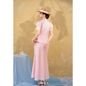 Blusa Elegante Rosa para Mujer con Cuello Mandarín y Abertura en el Escote, Estilo Peplum, para Oficina o Casual, Top Entallado, Tejido Liso Teñido Transpirable - Product Image 4