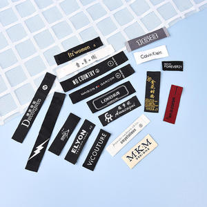 Etiquetas de Tela Tejida Personalizadas, Lavables, Forma Rectangular con un Lado Plegado y Borde Cortado con Láser para Camisas, Jeans y Zapatos - Product Image 1