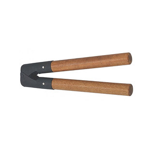 Descornador Manual Veterinario Barnes de 12 Pulgadas con Mango de Madera, Herramienta Reutilizable y Duradera para la Eliminación de Cuernos de Ganado, Cabras y Ovejas - Product Image 3