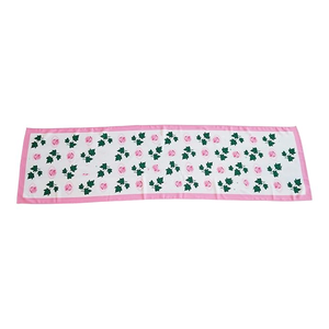 Ensemble Écharpe Longue, Bonnet et Gants Rose et Vert Personnalisés pour Sororité Grecque – Accessoire Élégant pour Usage Quotidien en Extérieur - Product Image 3
