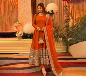 Conjunto de traje afgano de algodón suave de estilo indio tradicional, muy vendido, con dupatta de diseñador para mujer, ropa de fiesta, completamente cosido. - Product Image 1