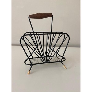 Support moderne pour serviettes en métal avec poignée en bois, support décoratif de table portable - Product Image 2
