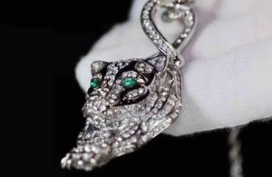 SM Jewels Pendentif Panthère de Luxe pour Homme Plaqué Rhodium, Design Unique, Hip Hop, Sertie de Diamants Moissanite, Yeux Verts, Idéal pour Cadeau de Fête - Product Image 3